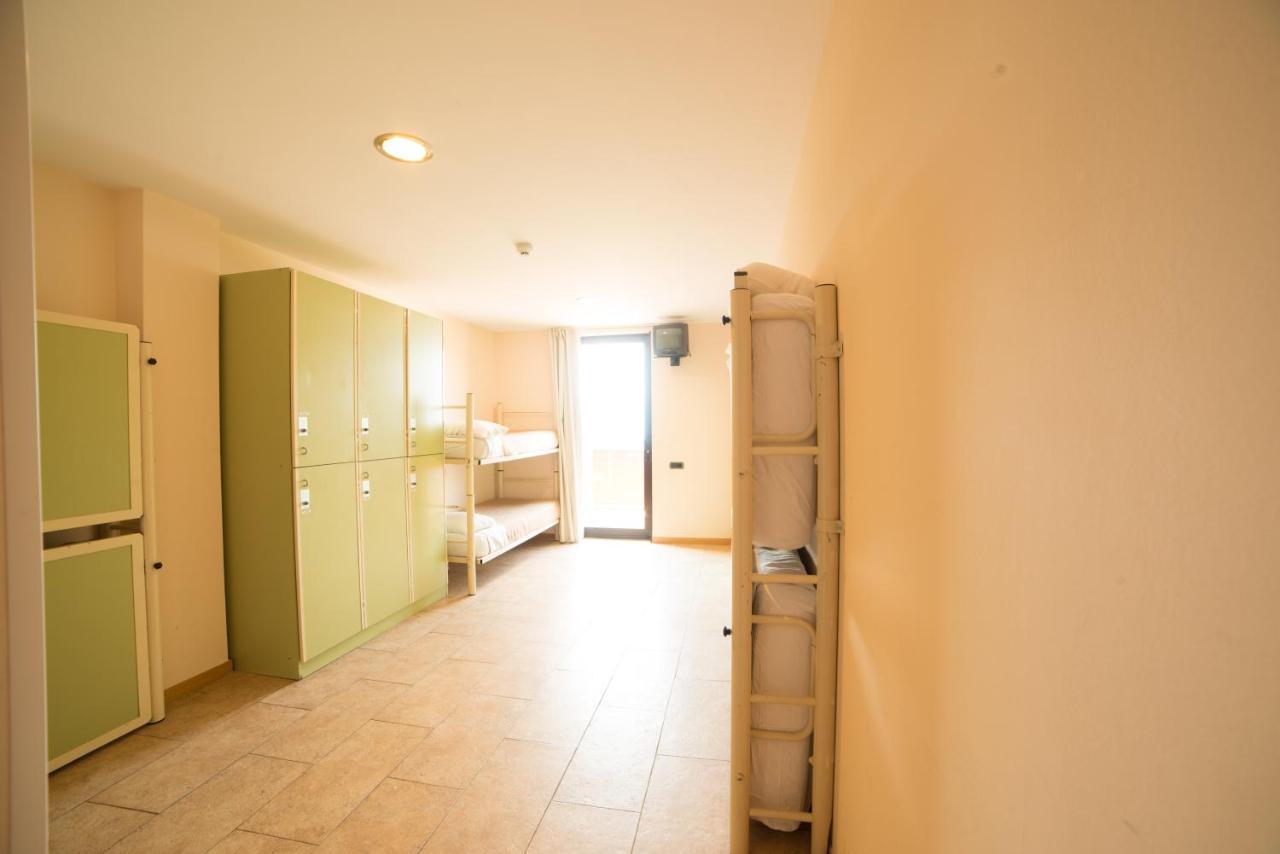 Abrigall Hostel לה מסייה מראה חיצוני תמונה